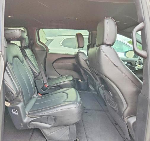 2025 CHRYSLER PACIFICA SELECT 11