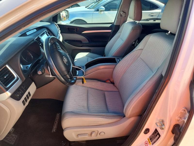 2019 TOYOTA HIGHLANDER LE PLUS 7