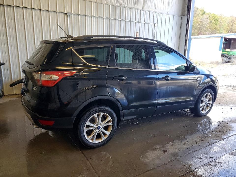 2018 FORD ESCAPE SE 3