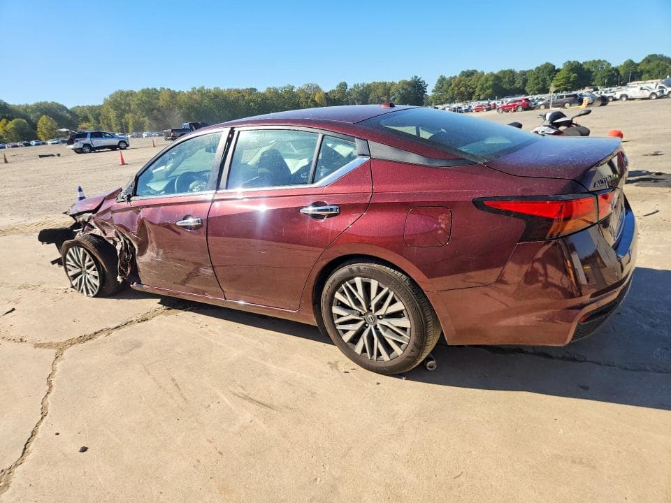 2025 NISSAN ALTIMA SV 2