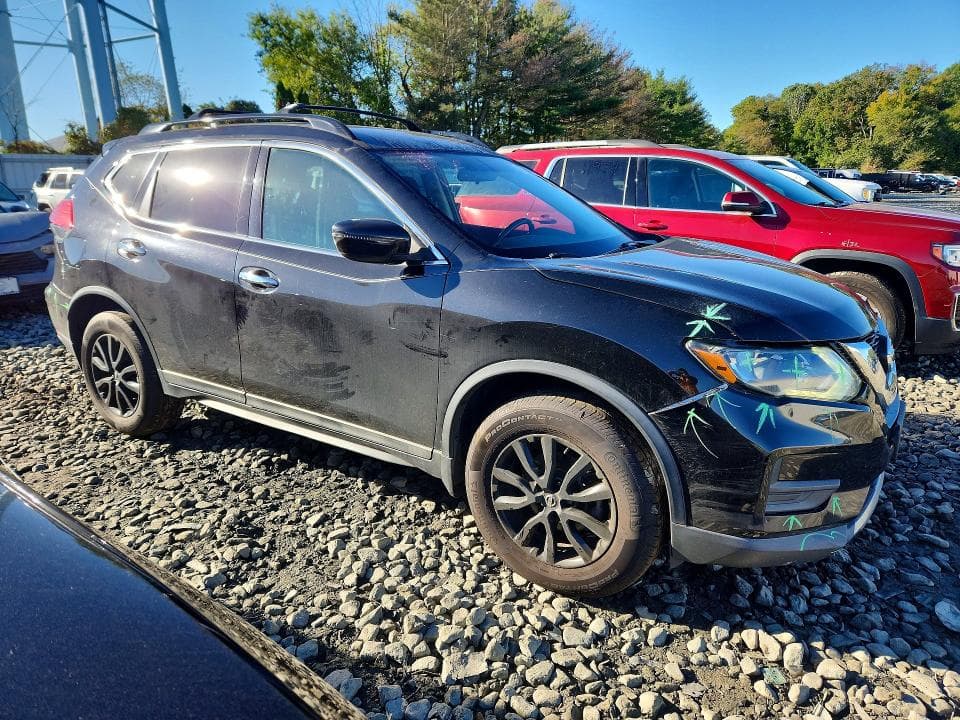 2017 NISSAN ROGUE SV 4