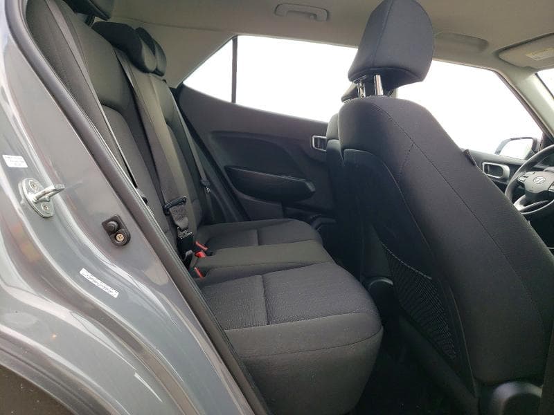 2021 HYUNDAI VENUE SE 10