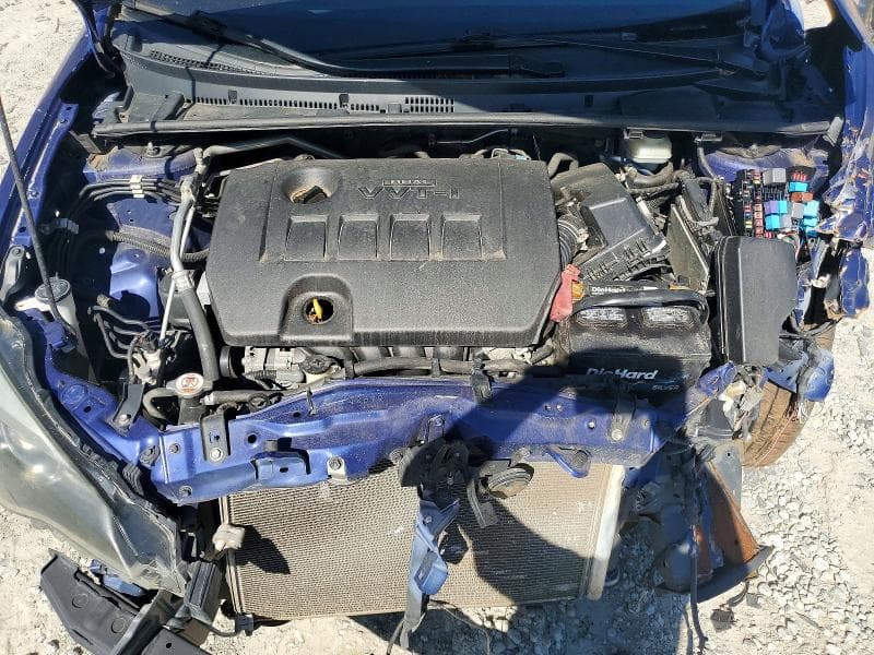 2018 TOYOTA COROLLA SE 11