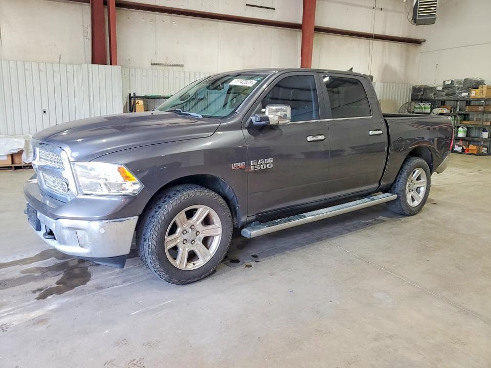 2018 RAM 1500 SLT - 1