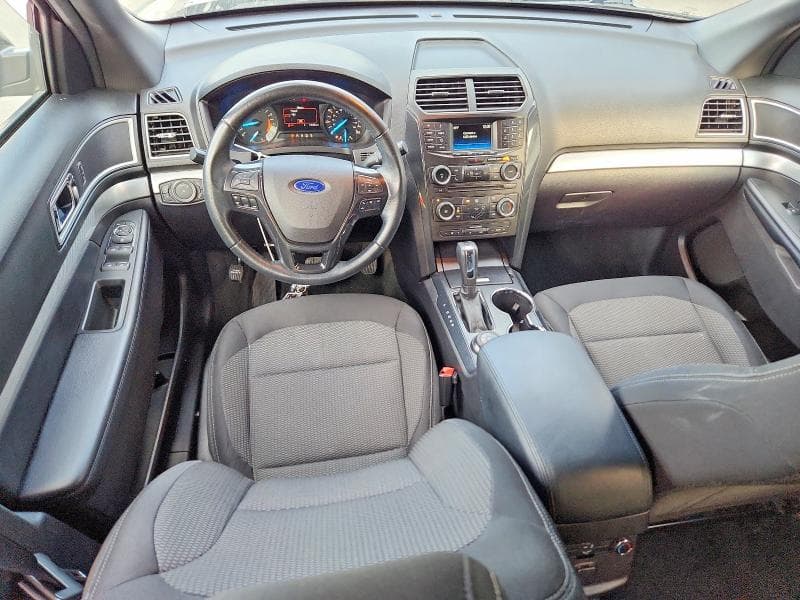 2017 FORD EXPLORER XLT 8