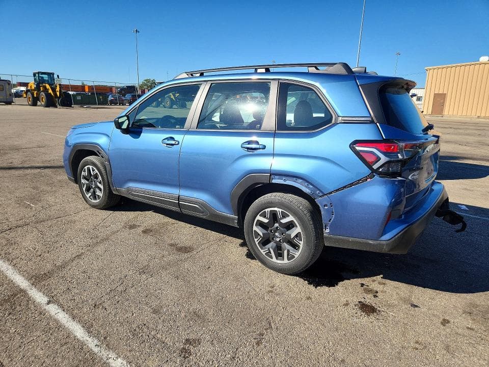2025 SUBARU FORESTER 2