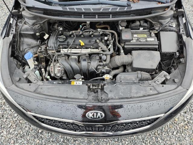2017 KIA FORTE LX 11