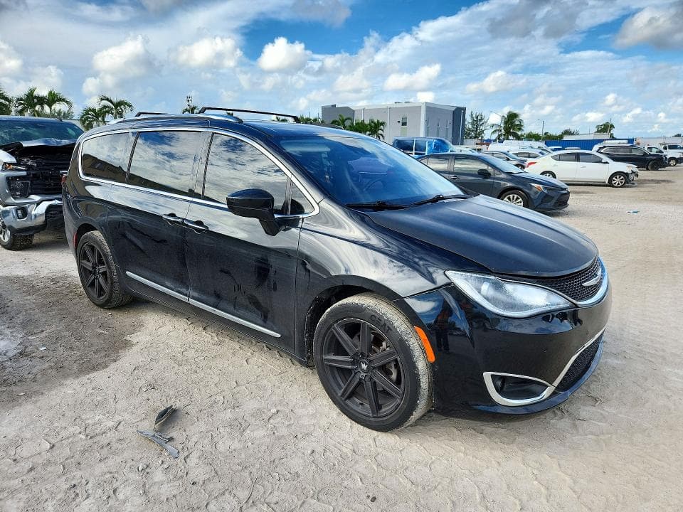2017 CHRYSLER PACIFICA TOURING L PLUS 4