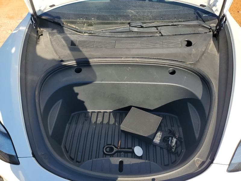 2020 TESLA MODEL 3 11