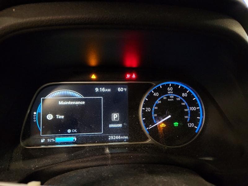 2019 NISSAN LEAF SV 9