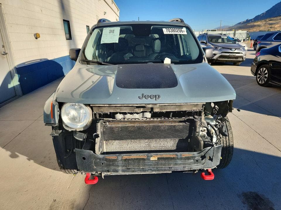 2017 JEEP RENEGADE TRAILHAWK 5