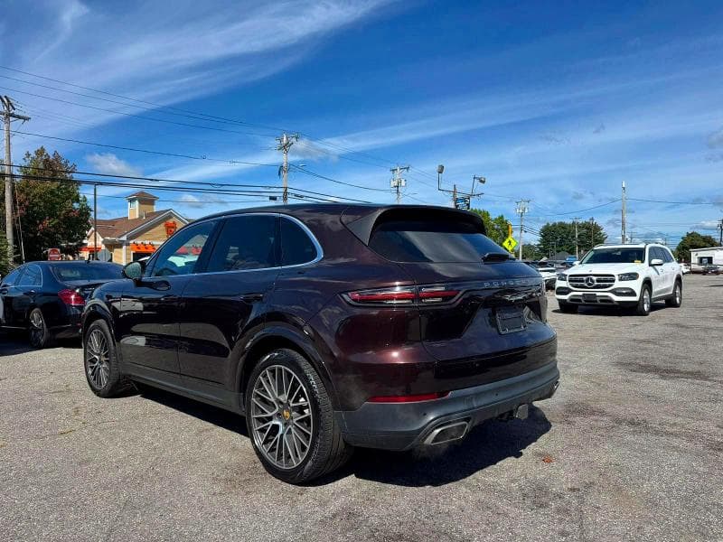 2021 PORSCHE CAYENNE 3