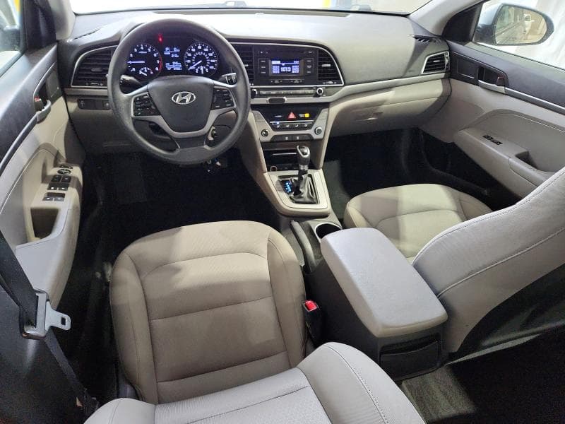 2017 HYUNDAI ELANTRA SE 8