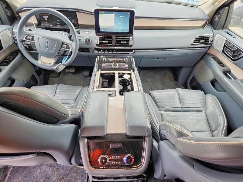 2019 LINCOLN NAVIGATOR BLACK LABEL 8