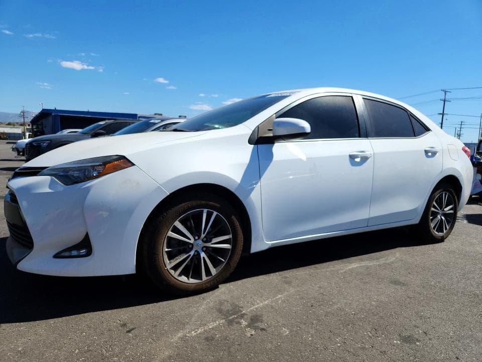 2017 TOYOTA COROLLA LE