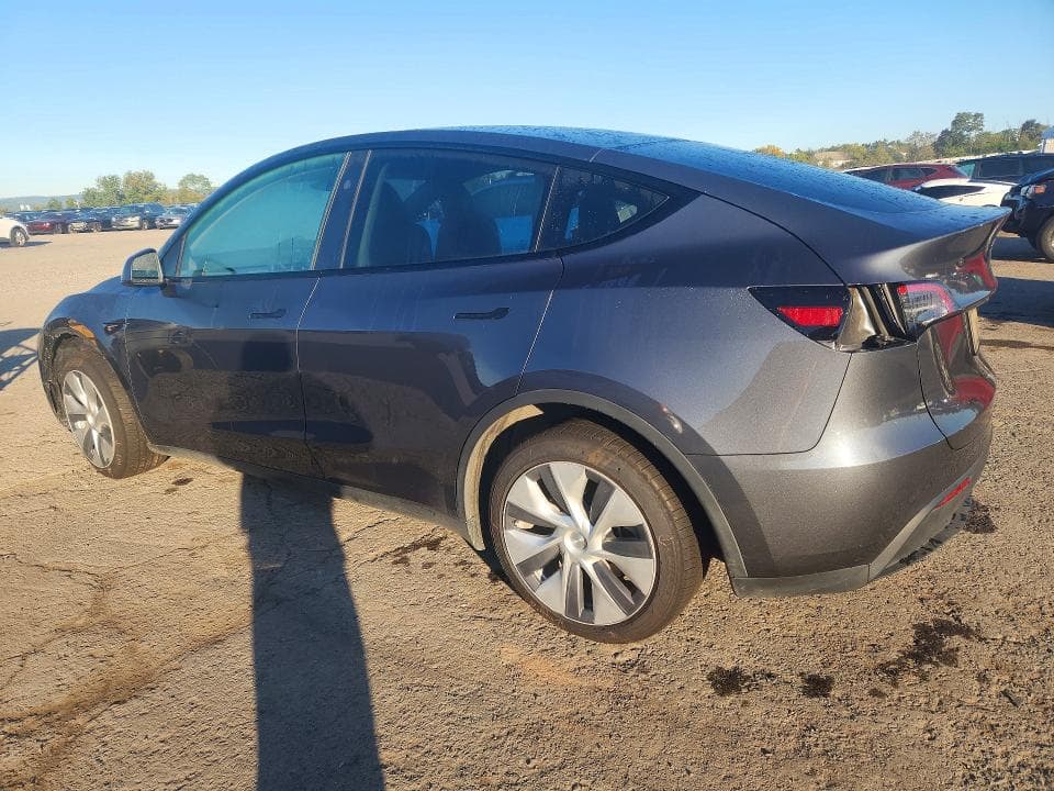 2023 TESLA MODEL Y 2