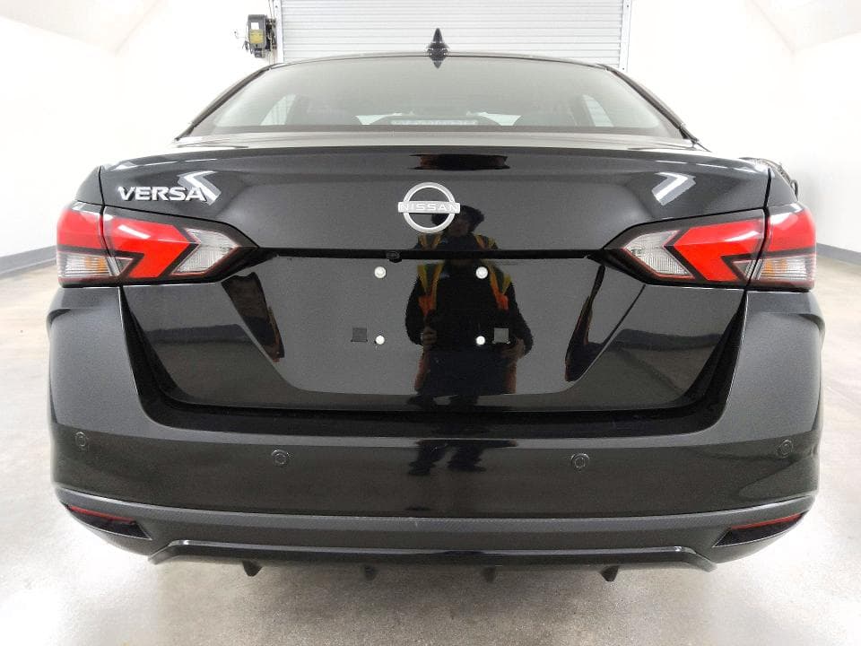 2025 NISSAN VERSA SV 6