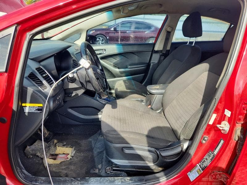 2017 KIA FORTE S 7