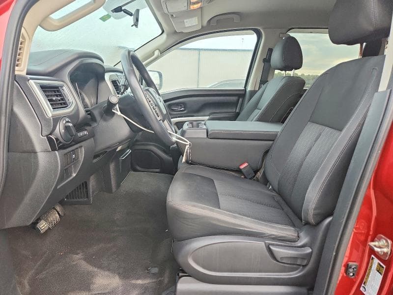 2019 NISSAN TITAN SV 7