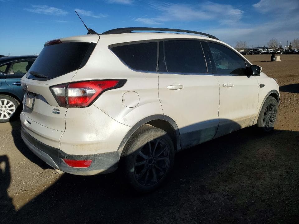 2018 FORD ESCAPE SEL 3