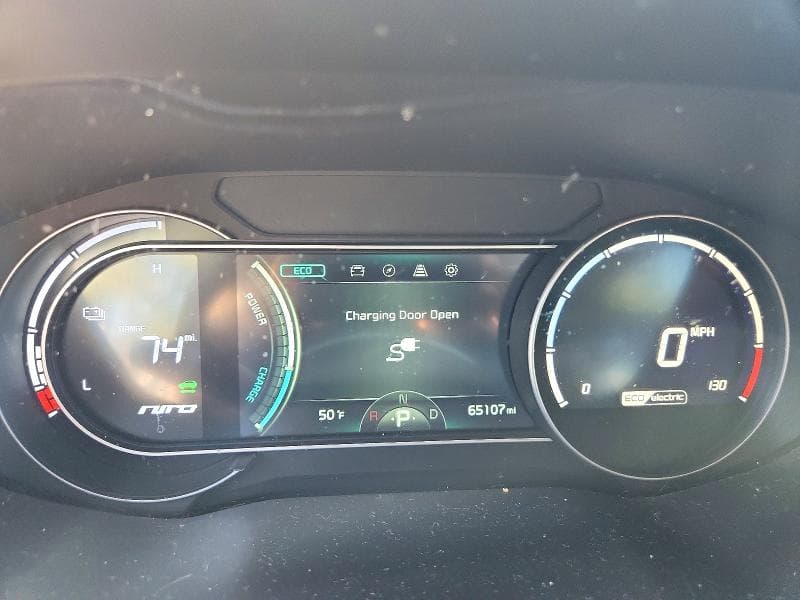 2022 KIA NIRO EV EX 9