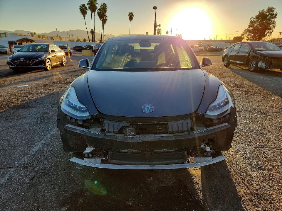 2020 TESLA MODEL 3 5