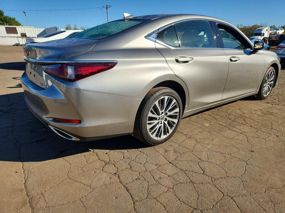 2020 LEXUS ES 350 3