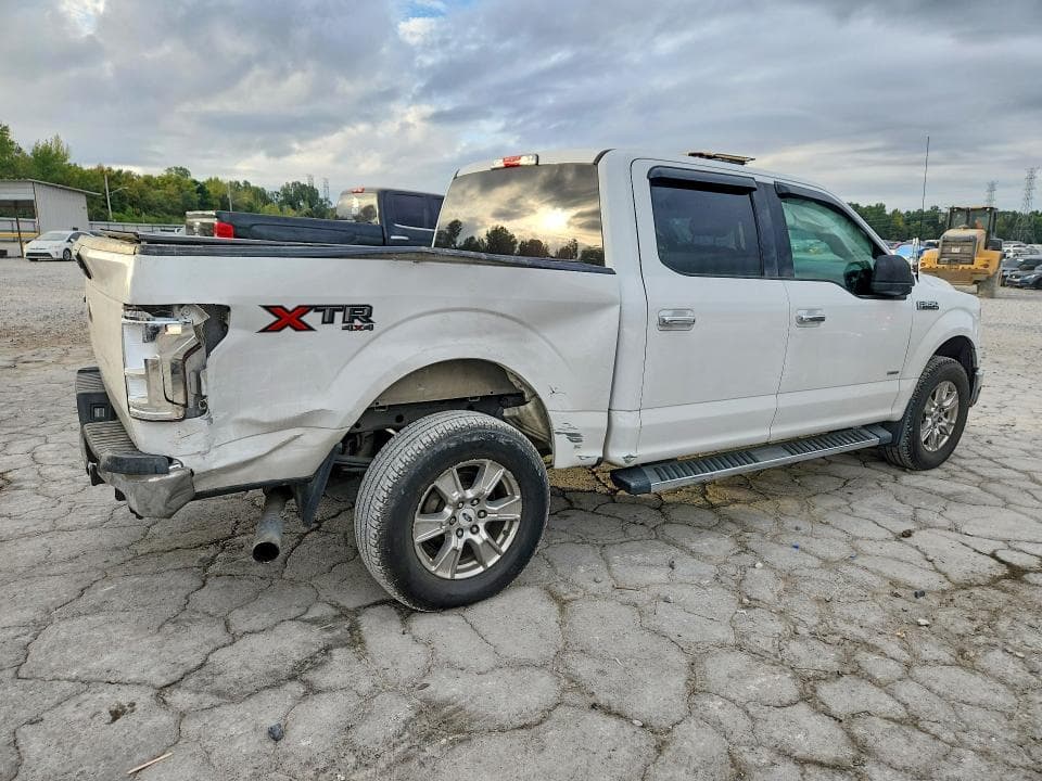 2017 FORD F150 SUPERCREW 3