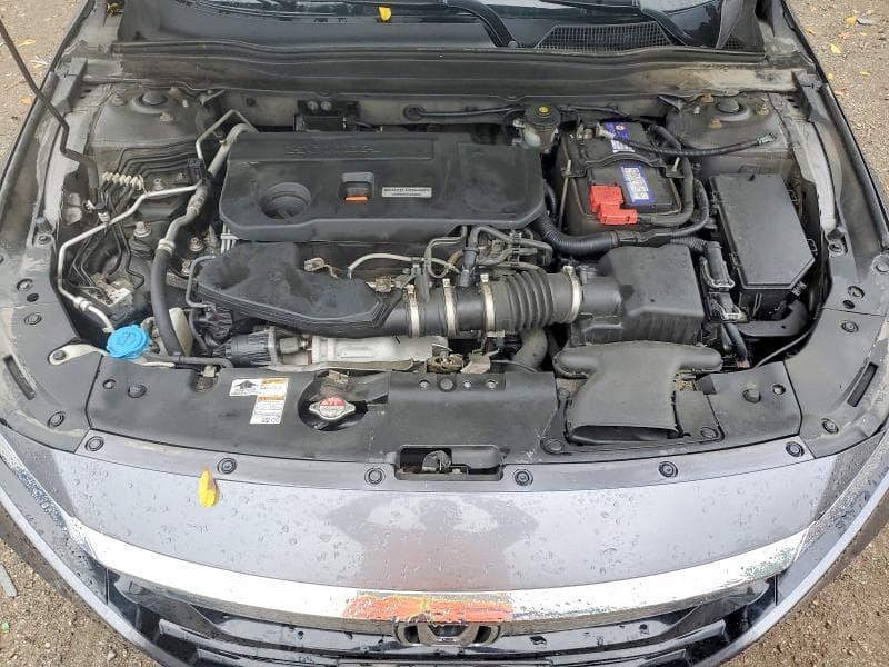 2018 HONDA ACCORD TOURING 11