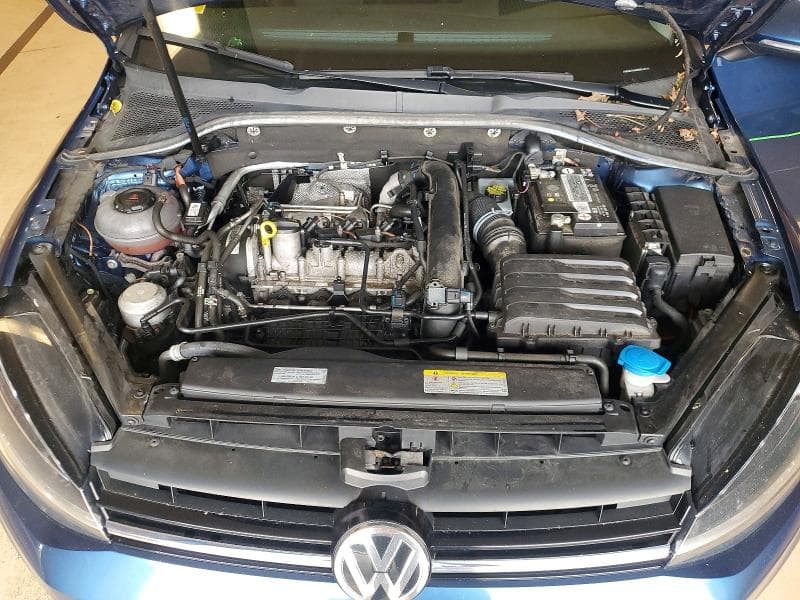 2021 VOLKSWAGEN GOLF 11