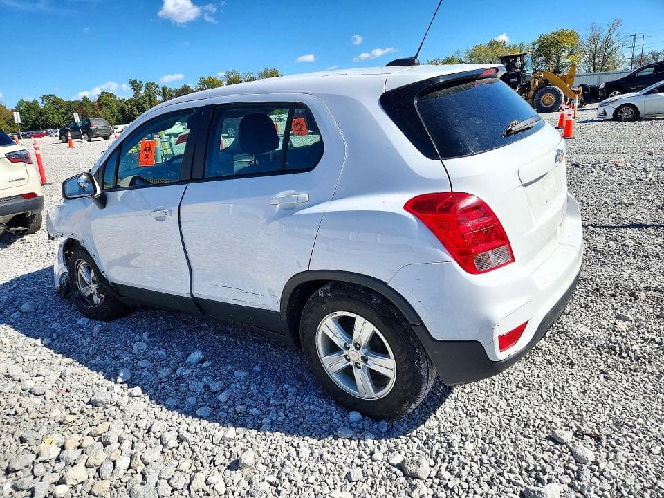 2020 CHEVROLET TRAX LS 2