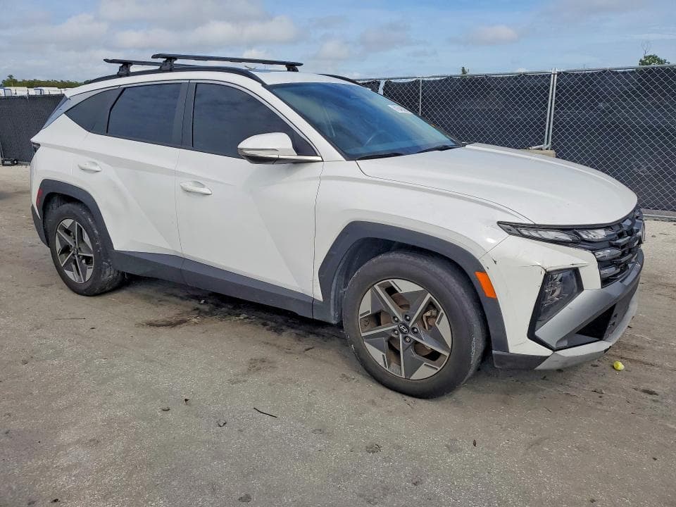 2025 HYUNDAI TUCSON SEL 4