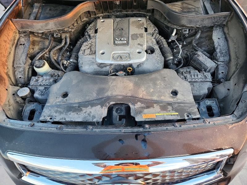 2017 INFINITI QX70 BASE 12
