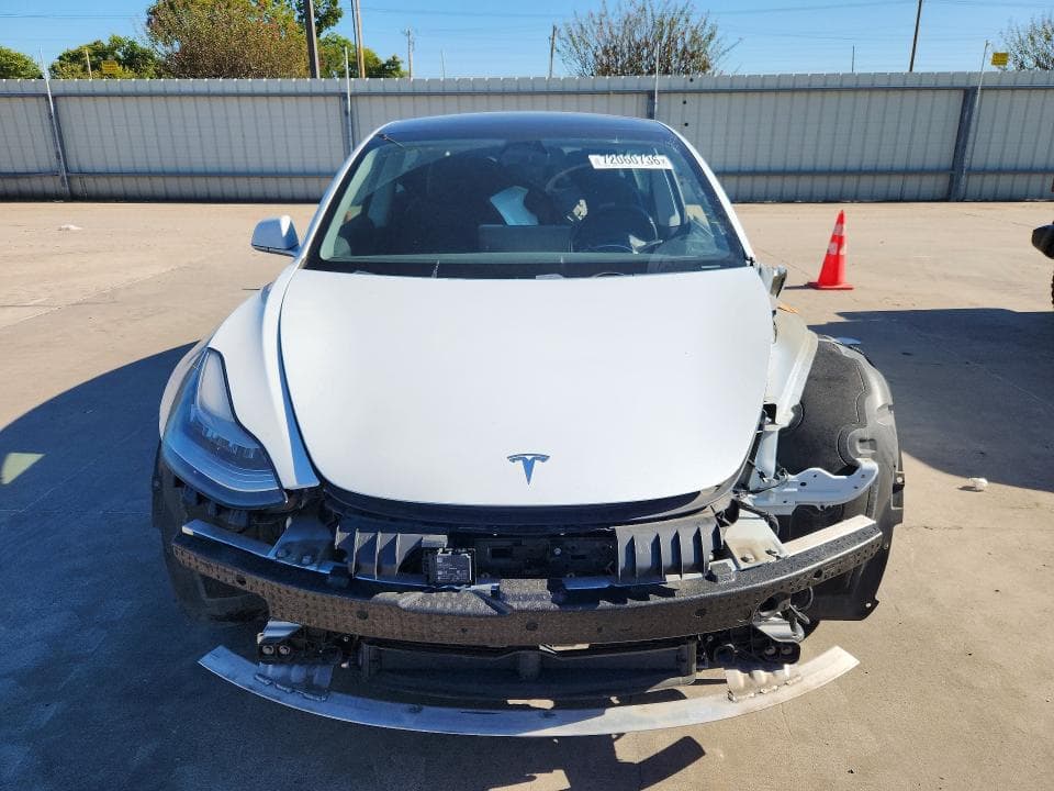 2019 TESLA MODEL 3 5