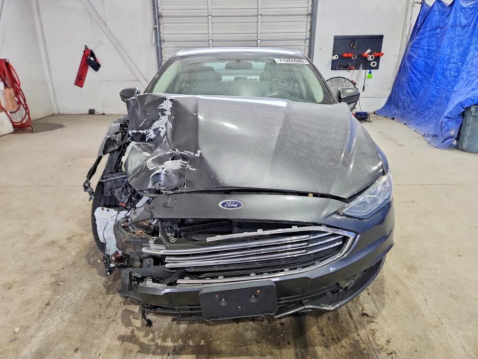 2017 FORD FUSION SE 5