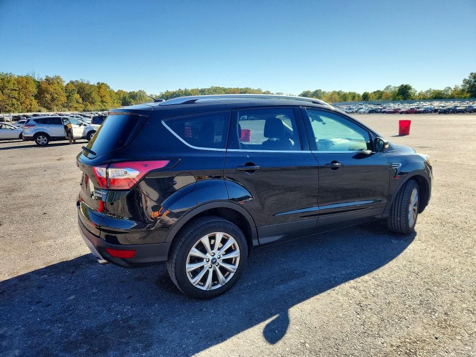 2017 FORD ESCAPE TITANIUM 3