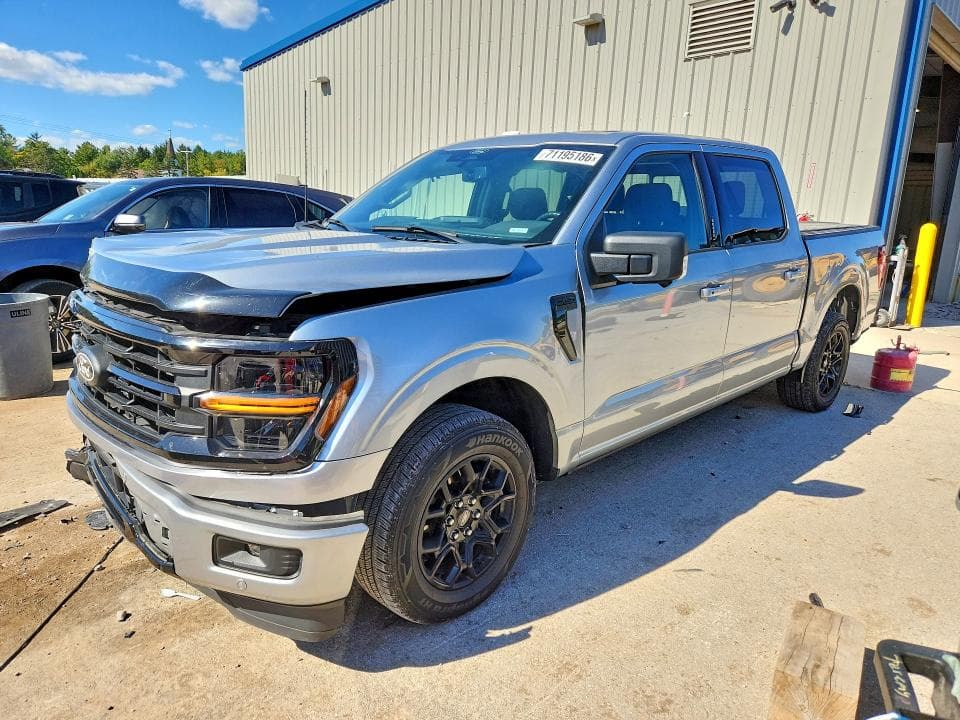 2024 FORD F150 XLT