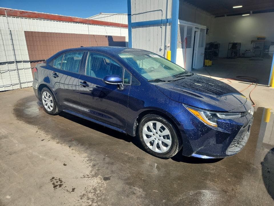 2024 TOYOTA COROLLA LE 4