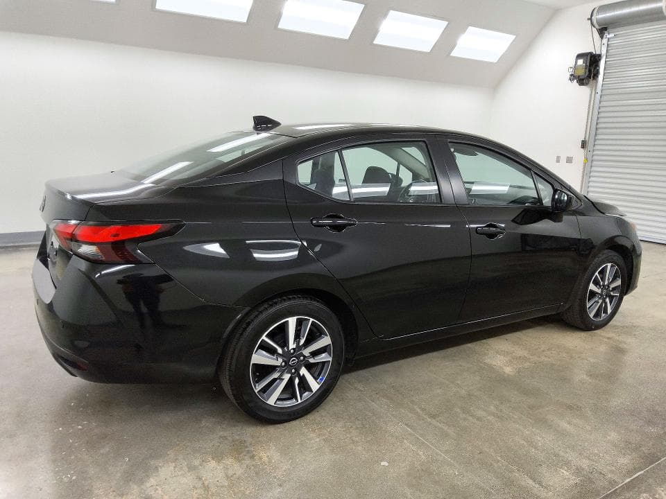 2025 NISSAN VERSA SV 3