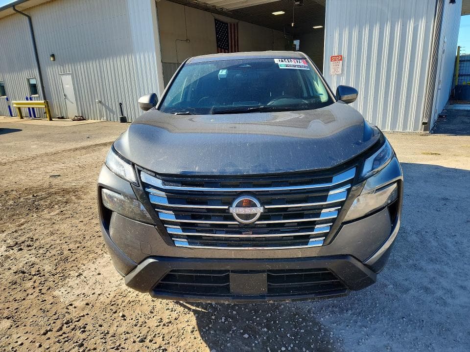 2026 NISSAN ROGUE SV 5