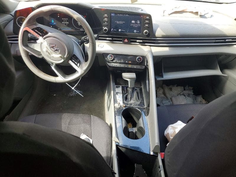 2021 HYUNDAI ELANTRA SEL 8