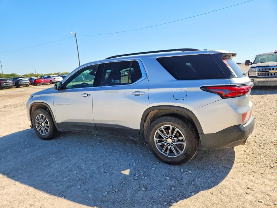 2022 CHEVROLET TRAVERSE LT 2