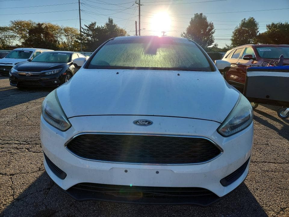 2017 FORD FOCUS SE 5