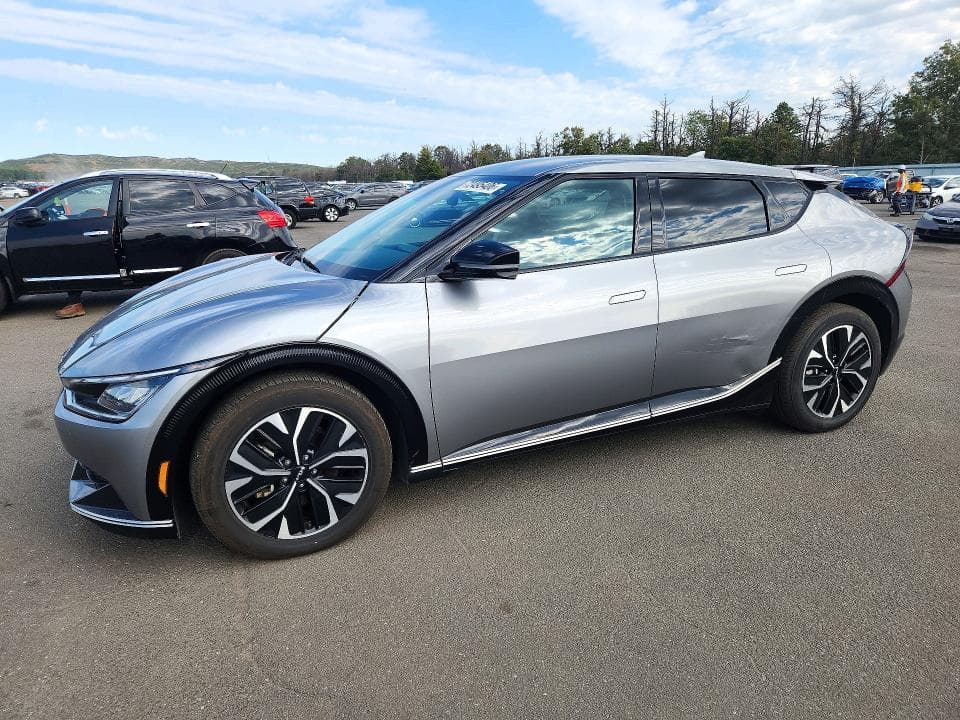 2023 KIA EV6 WIND