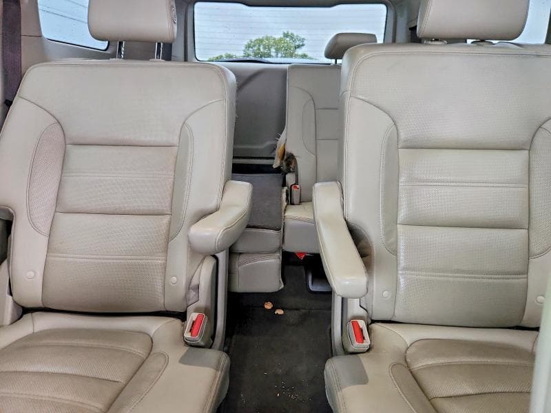 2019 GMC ACADIA DENALI 10