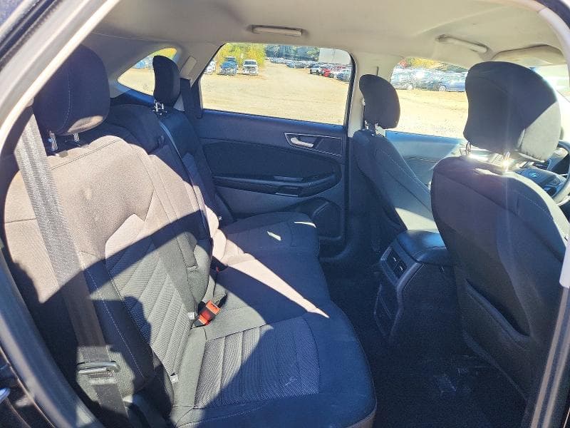 2017 FORD EDGE SE 10