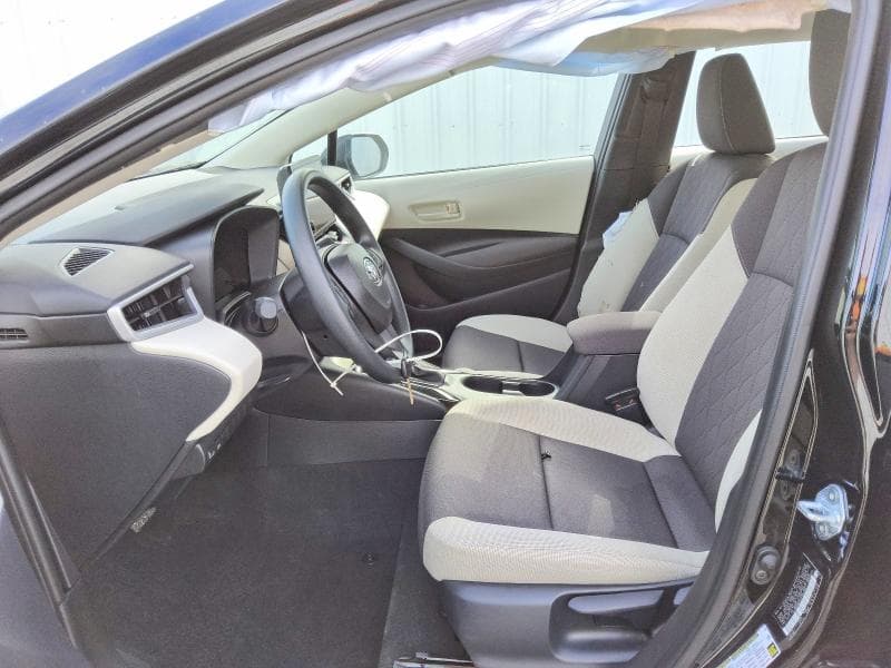 2026 TOYOTA COROLLA LE 7