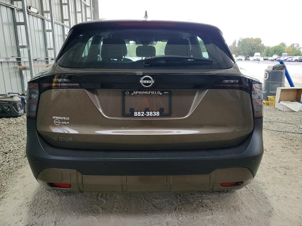 2025 NISSAN KICKS S 6