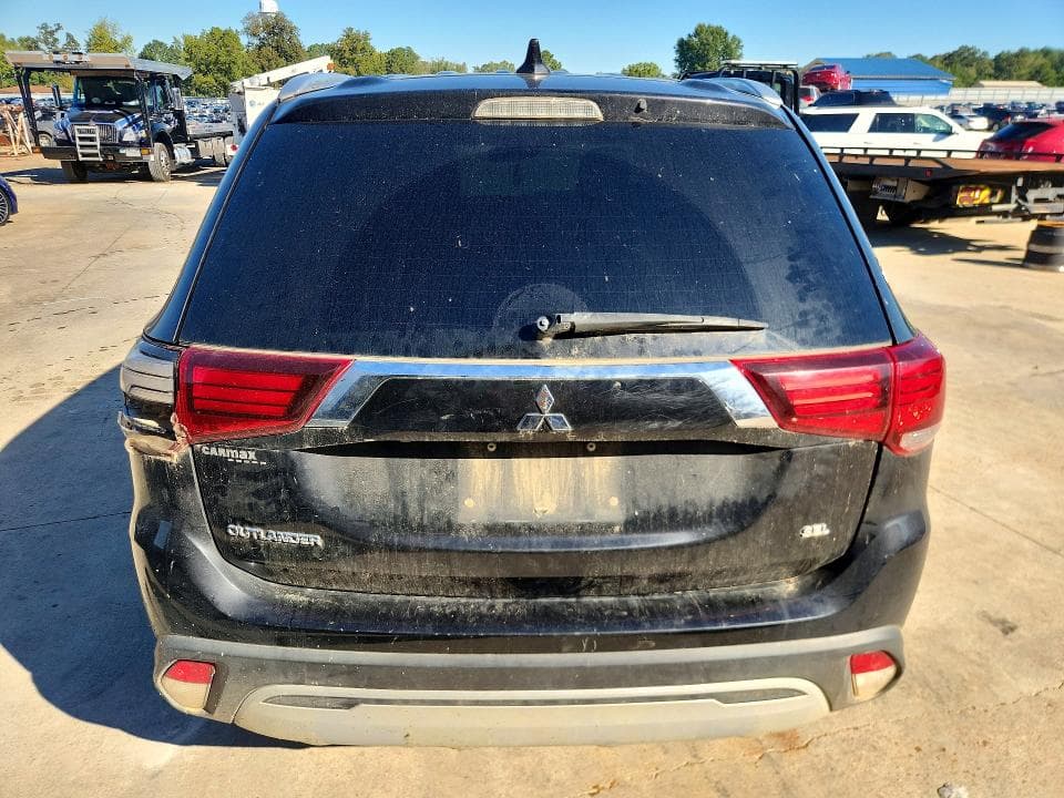2020 MITSUBISHI OUTLANDER SE 6