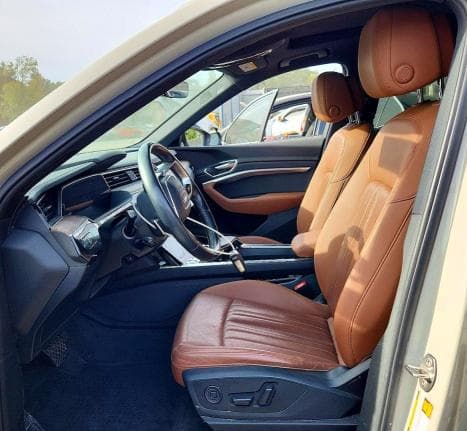 2019 AUDI E-TRON PREMIUM PLUS 7